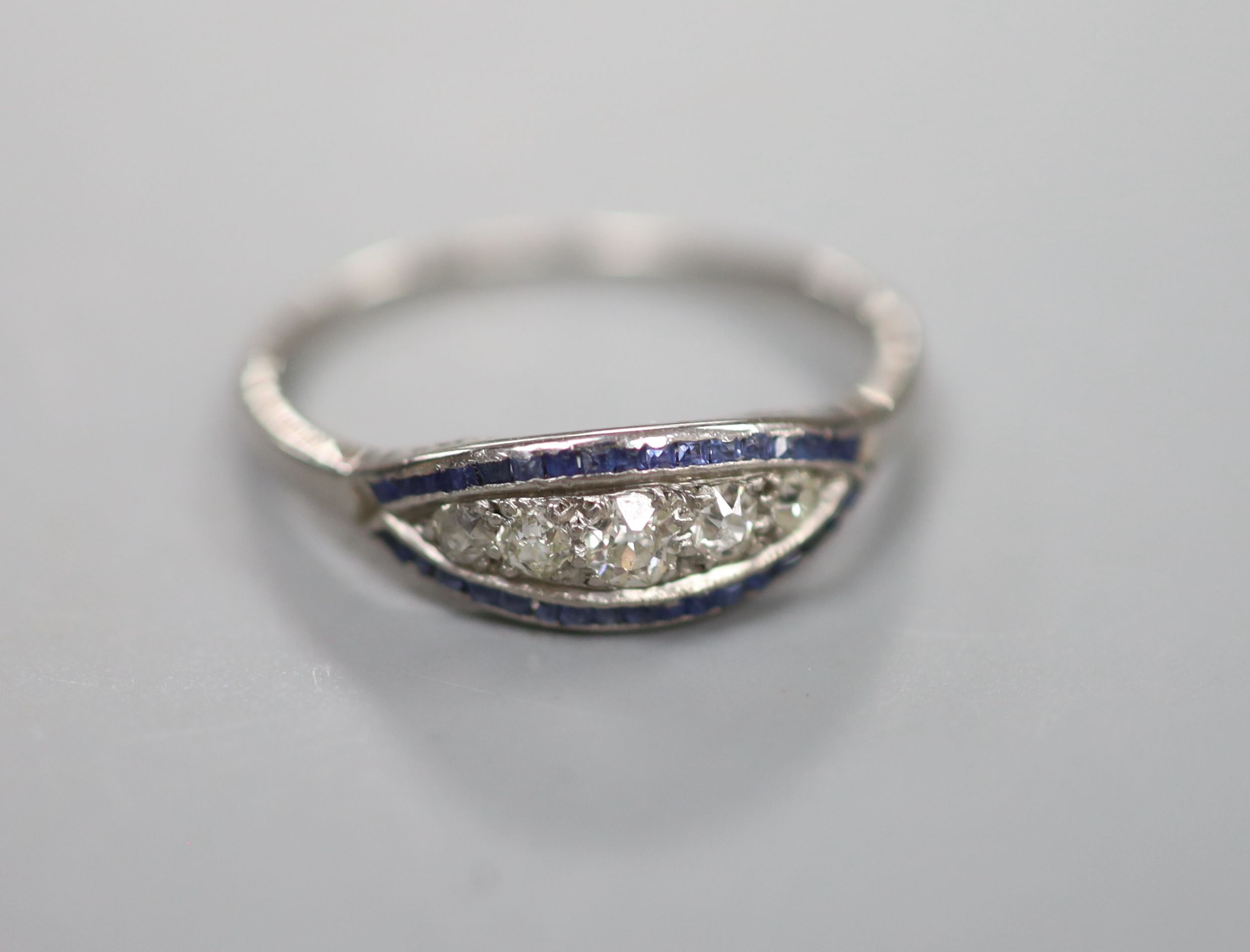 Sapphire & diamond ring.